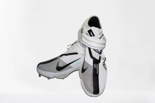 Force Zoom Trout 7 Men's Size 11 Metal Baseball Cleat White AND Black.
